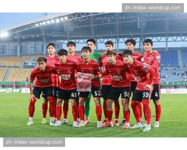 成都蓉城零罚分优势:手握相当于两场胜利的积分领先