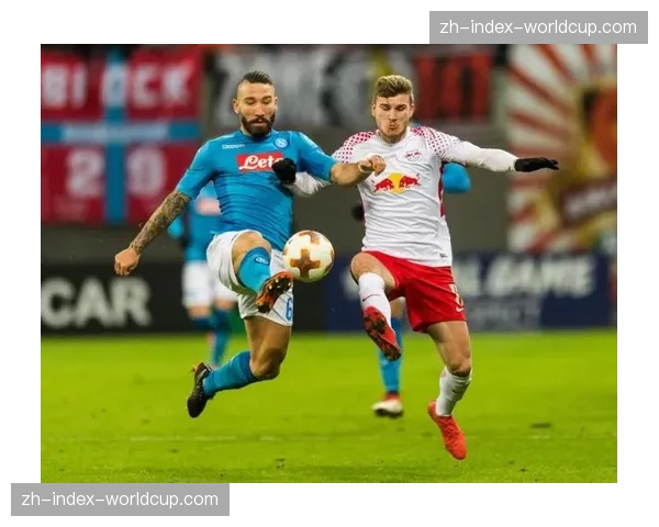 RB莱比锡4-0大胜波鸿，赛后战术板解析罗泽的激进边后卫内收战术